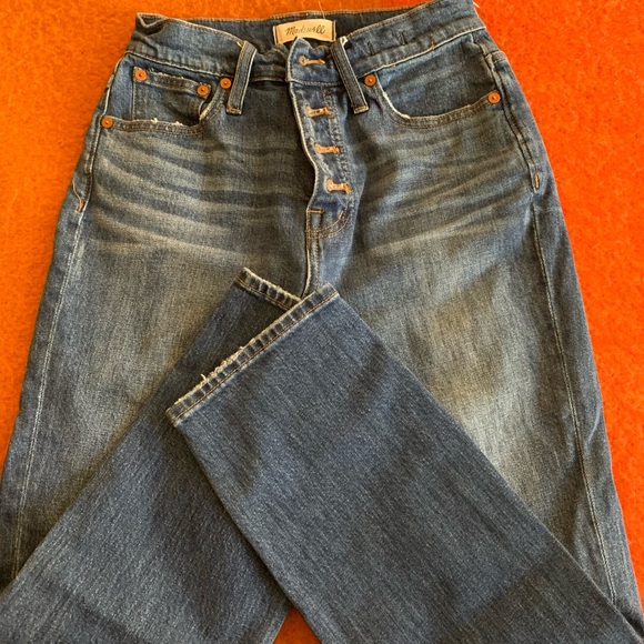 Madewell Petite perfect vintage jean button front - Picture 3 of 6